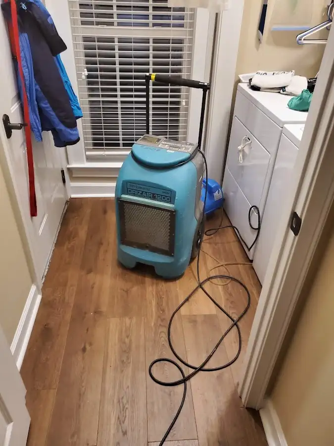 Commercial dehumidifier deployed for Crawl Space Restoration in Imperial